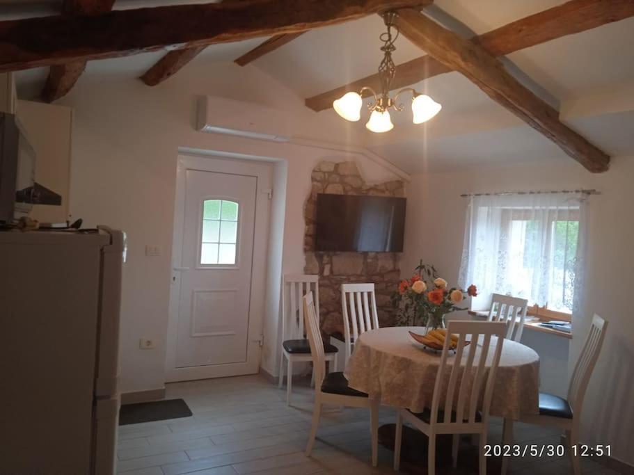 Family Carlo Apartment